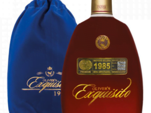 Oliver's Exquisito 1985 40% 0