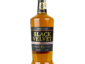Black Velvet 8y 40 % 1 l (holá láhev)