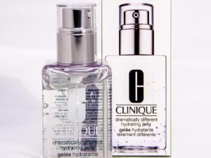 Clinique 3 Steps Dramatically Different Hydrating Jelly hydratační gel 125 ml