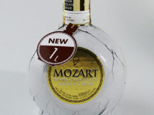 Mozart White Chocolate 1l 15%