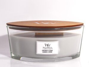 WoodWick Lavender & Cedar boat
