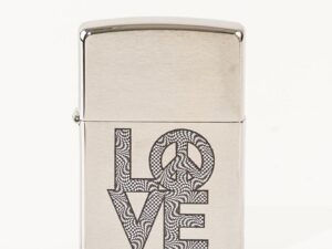 ZIPPO chrom gebürstet color "Love and Peace" 60004132