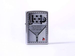 Zippo chrom gebürstet color "Use Zippo" 2003907