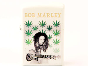 ZIPPO weiß color "Bob Marley Multi Leaves" 60004502