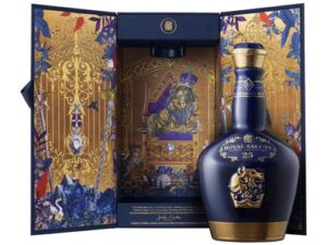 Chivas Royal Salute 25Y The Treasure Blend 0