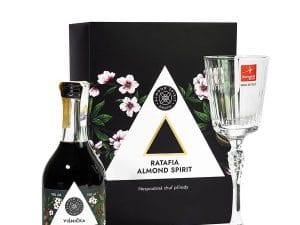 Ratafia Almond Spirit Višnička Gift Box 18,0% 0,1 l - investiční alkohol